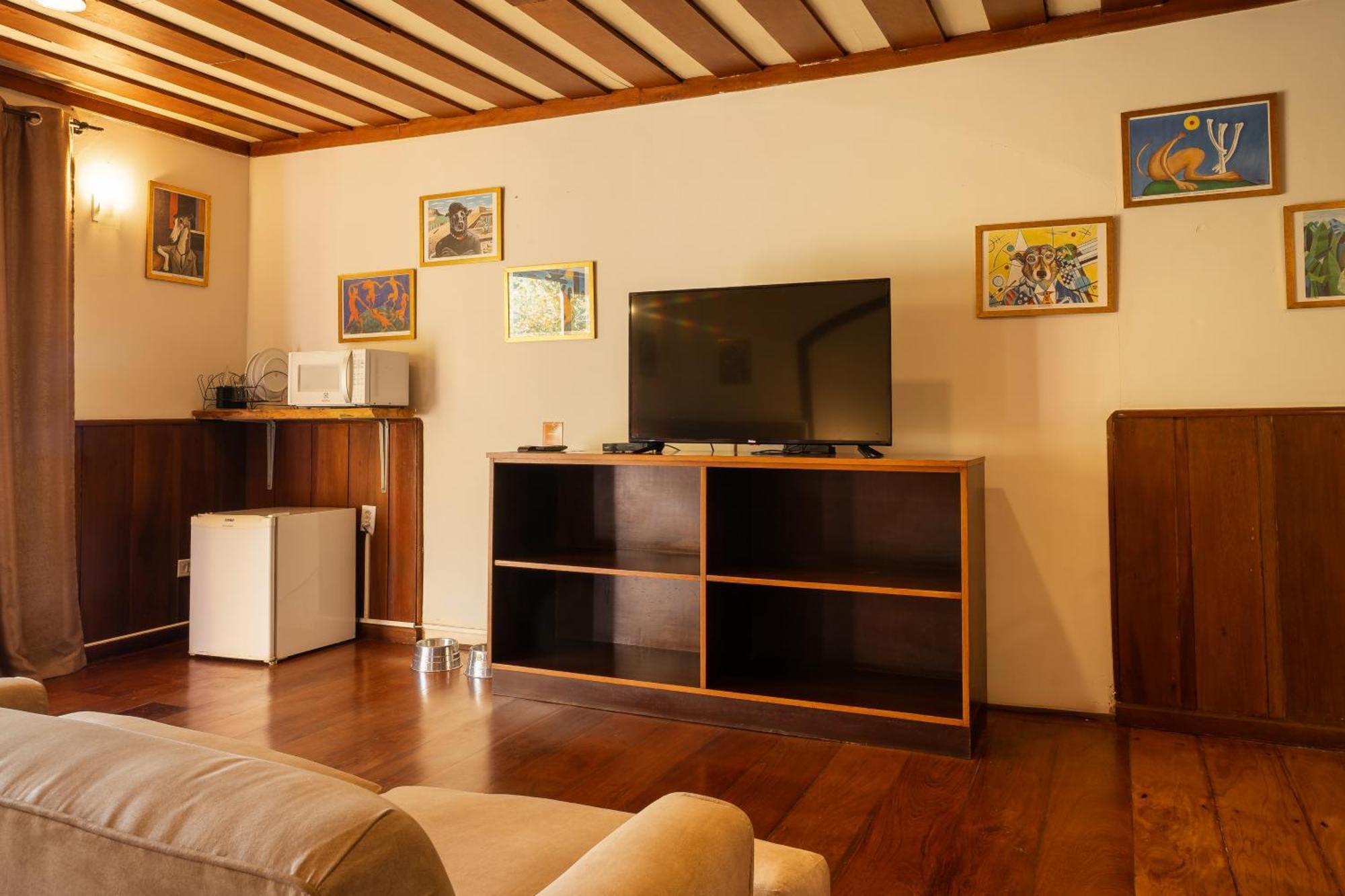 Surya-pan Refugio Hotel